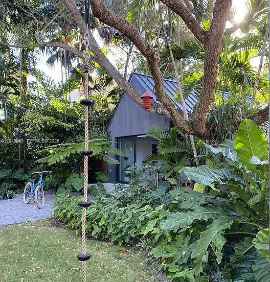 7420 SW 53rd Pl — Photo 4