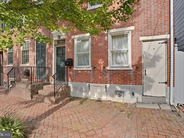 132 E 3rd St, New Castle, DE 19720