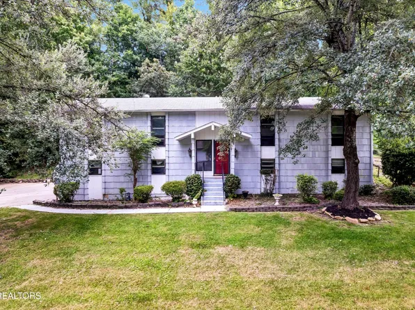 126 Greystone Dr, Oak Ridge, TN 37830