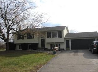 3298 E Grand River Rd, Williamston, MI 48895