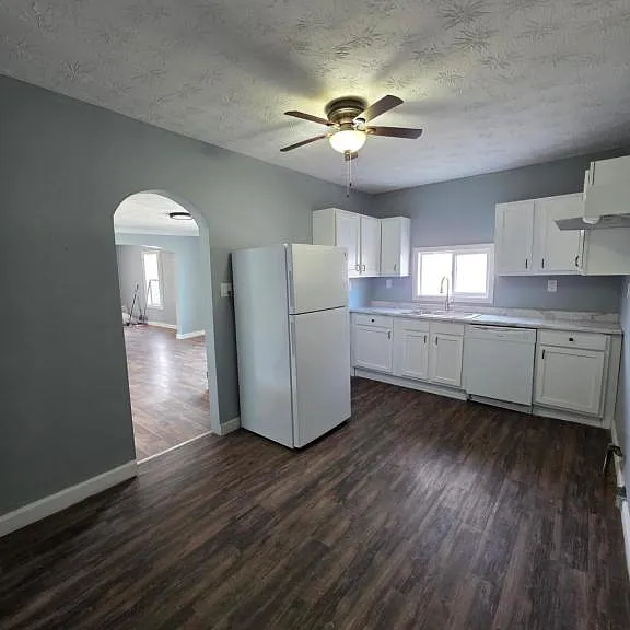 1312 E Taylor St — Photo 14