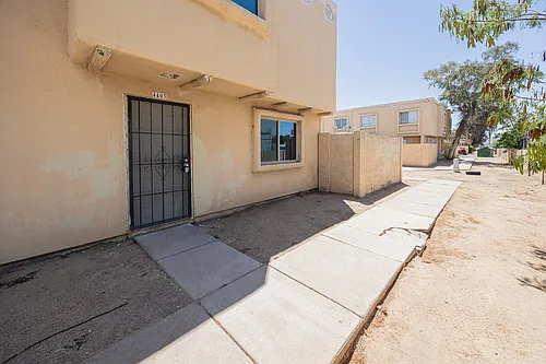 4403 E Riverside St Photo 1