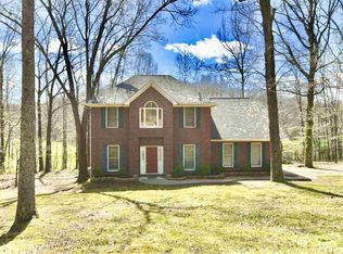 20 Northshore Dr, Jackson, TN 38305