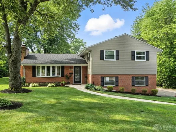 300 Witherby Dr, Dayton, OH 45429