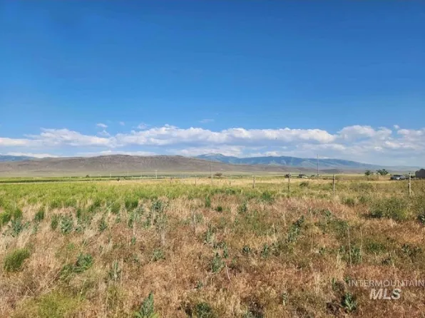 400 W 1700 S, Oakley, ID 83346