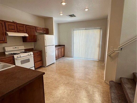 4th image of 6186 Pacific Dogwood Ave #0