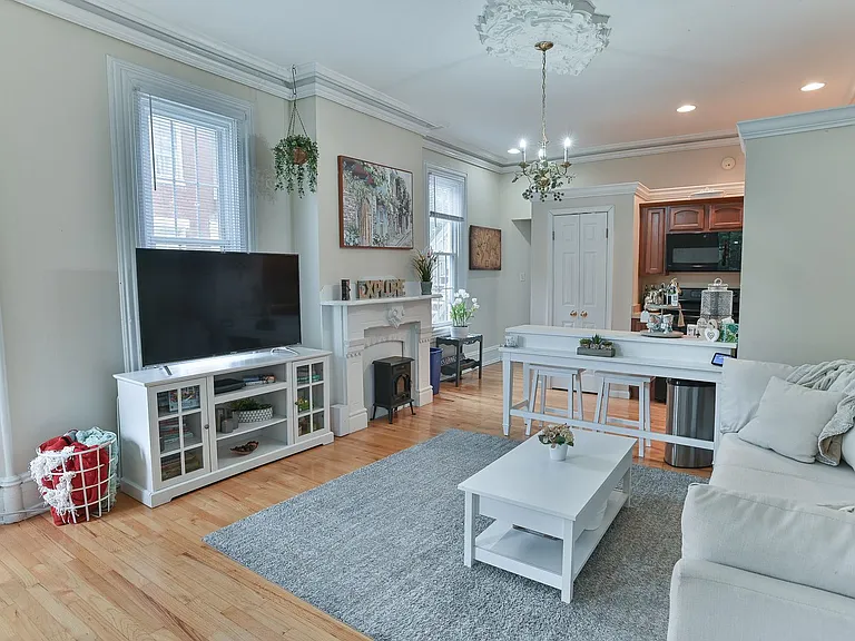 506 West Main St — Photo 7
