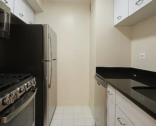 5th image of 445 5th Ave #25DU