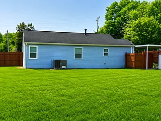 214 Meade St — Photo 7