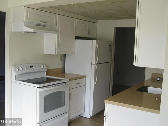 5th image of 15311 Pine Orchard Dr #87-1B