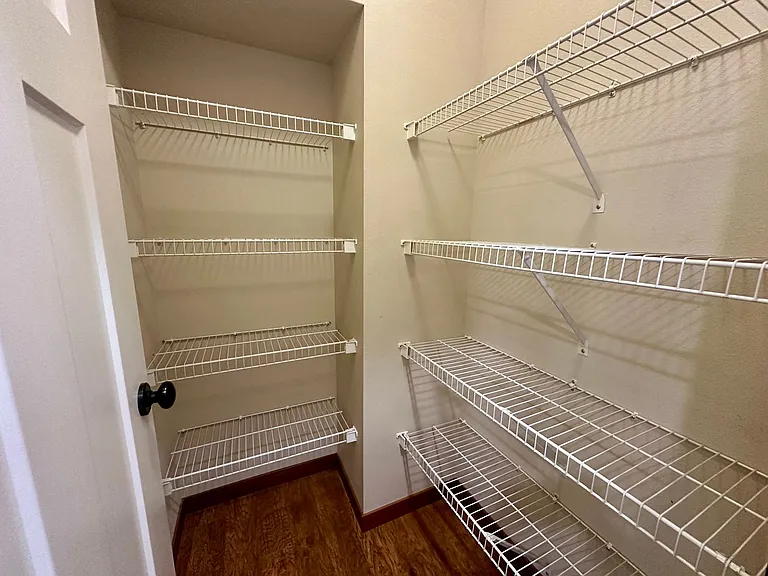5831 Pioneer Ridge Pl — Photo 10