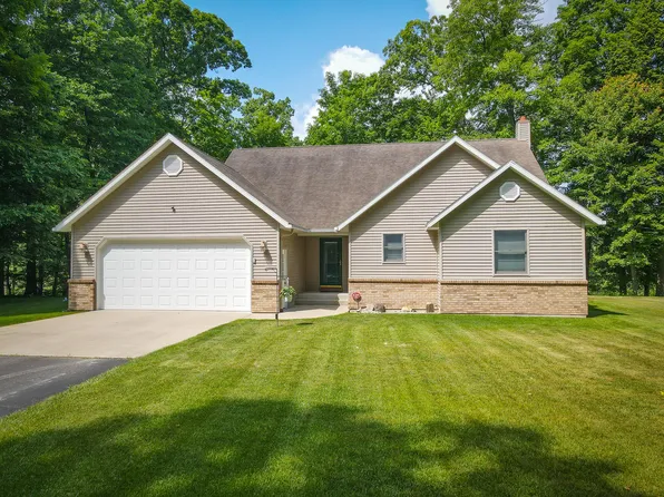 7297 S Thornapple Ave, Newaygo, MI 49337