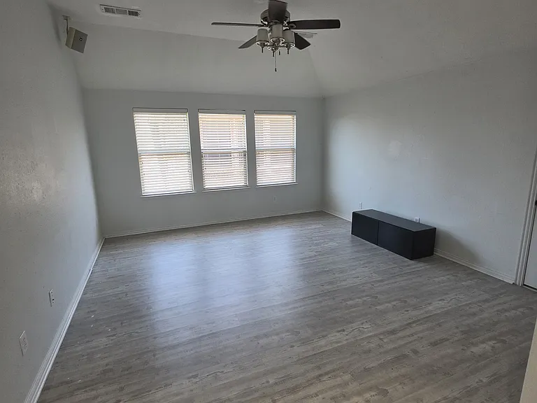 1320 Wheatear Dr — Photo 16