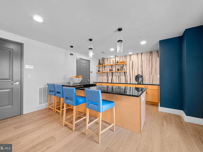 3927 Fair Ridge Dr #503 — Photo 20