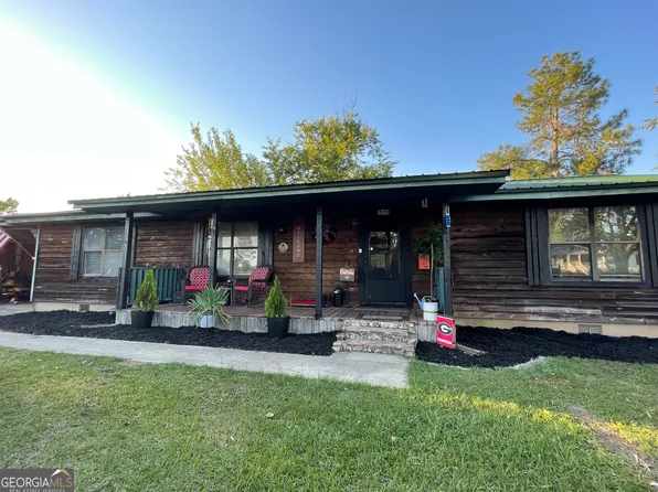 103 Dove St, Cordele, GA 31015