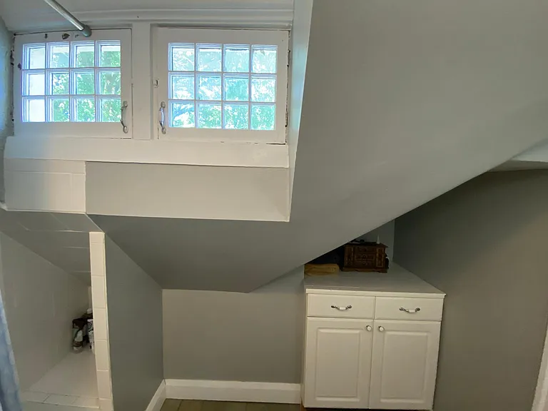 6839 Waldemar Ave — Photo 34
