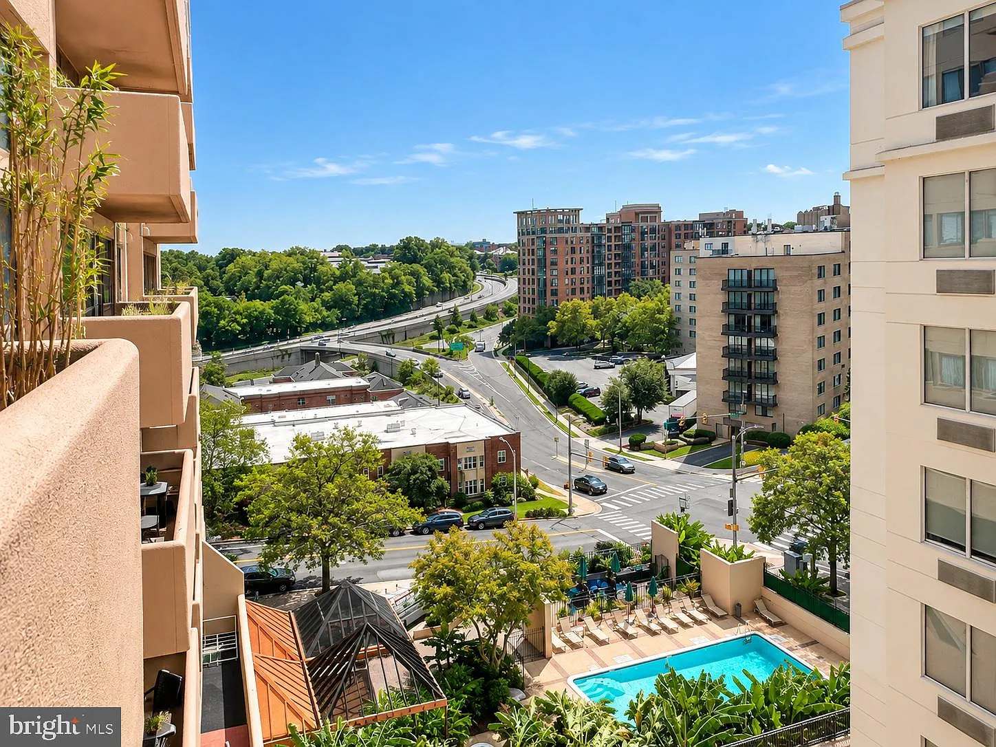 Woodbury Heights Condo — Photo 4