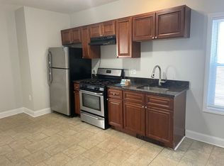 24 Paradis Ave FLOOR 3, Woonsocket, RI 02895