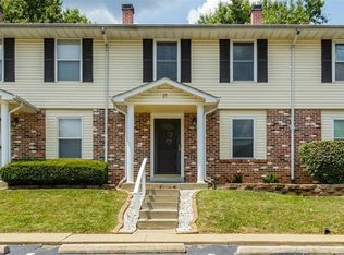 27 Delray Ct, Saint Peters, MO 63376