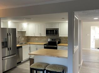 5575 New Colony Dr, Virginia Beach, VA 23464