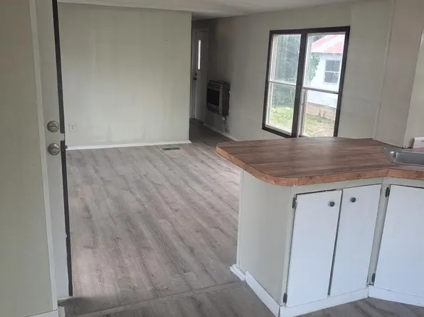 52 Tignor Park Ln #52, Lexington, TN 38351