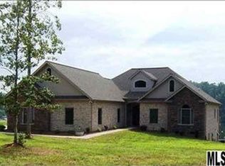 4924 Rio De Luna, Hickory, NC 28601