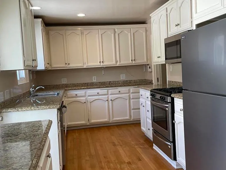 1650 Ard Eevin Ave — Photo 14