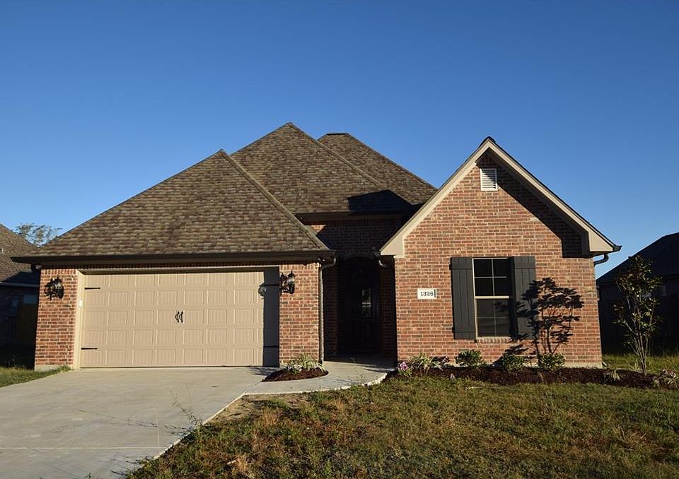 1st image of 1326 W Eagles Nest Dr