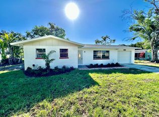 5212 Bowling Green Dr, Fort Pierce, FL 34951