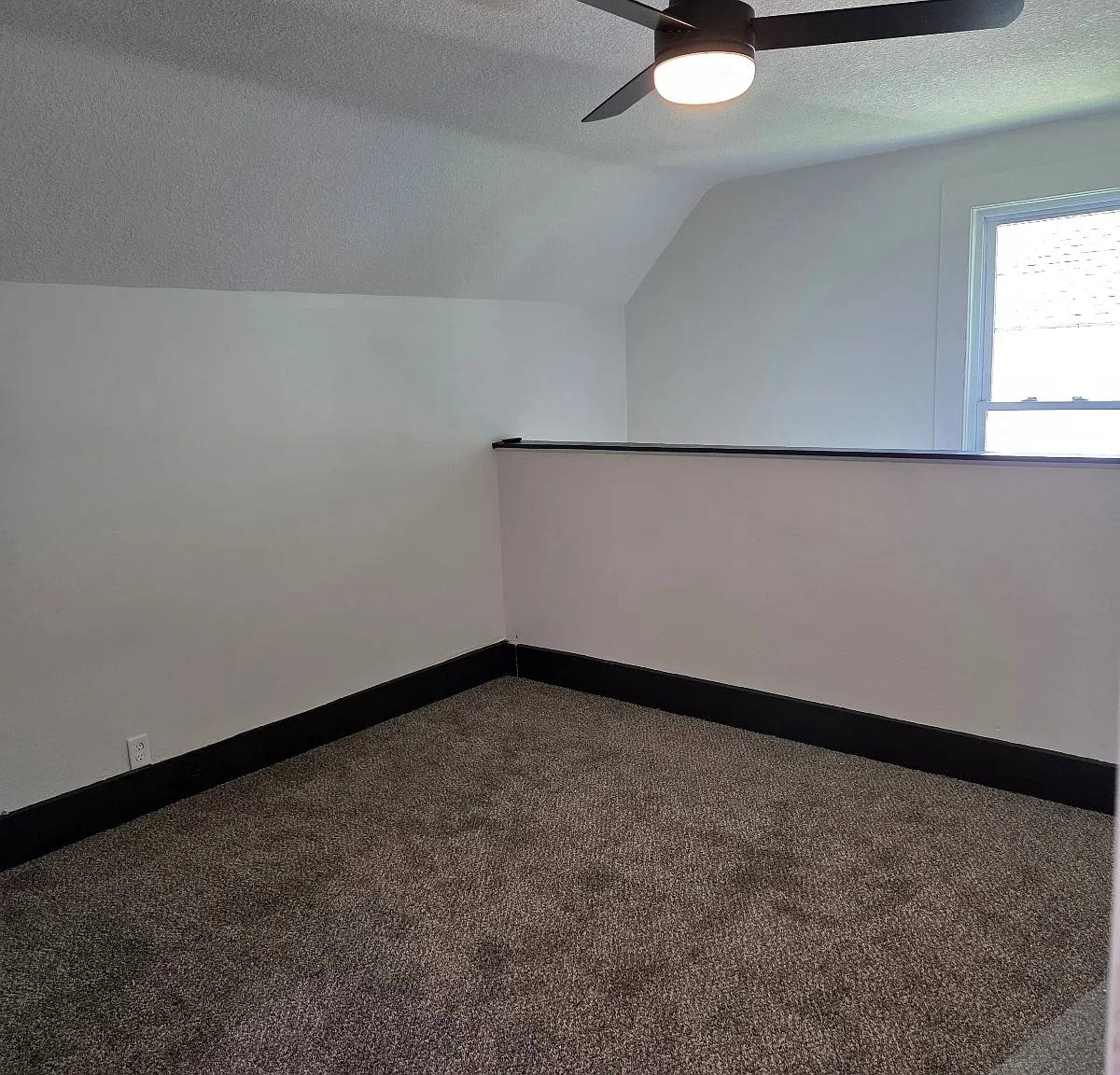 1 bed, 690 sqft, $975 — Photo 3