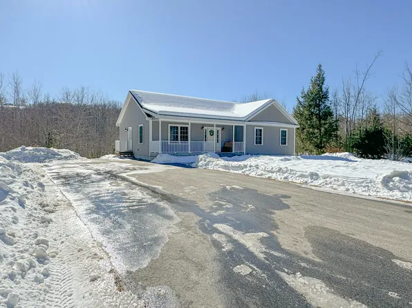 33 Dora Lane, Limerick, ME 04048