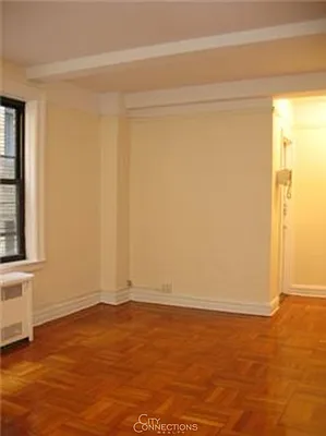 Rented by City Connections Realty | media 16