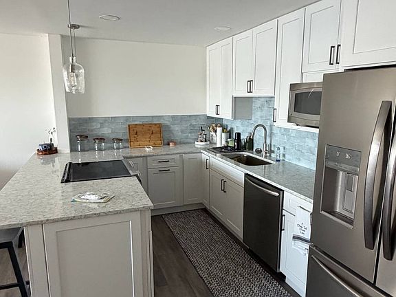 4th image of 190 E Olmstead Dr Unit F25