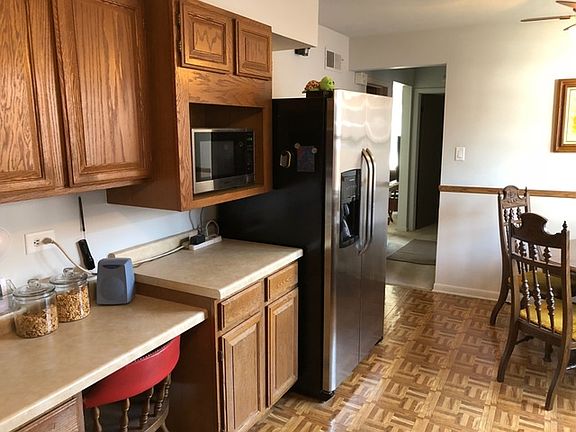 5th image of 14540 Blaine Ave