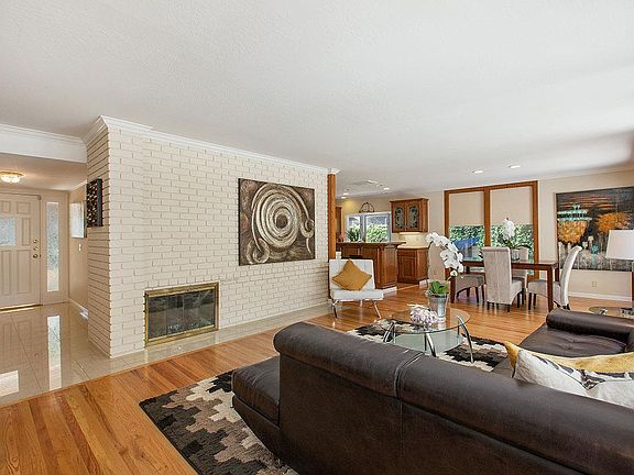 5th image of 743 Chemowa Ct