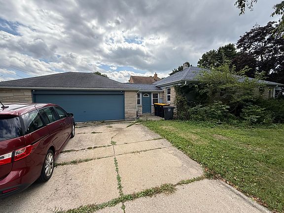 2nd image of 3780 N 101st St