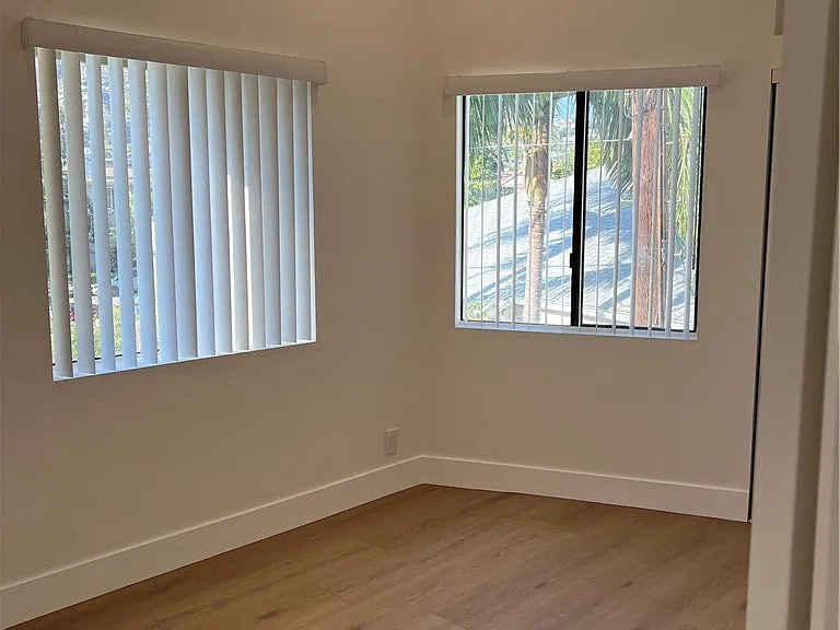 396 W Dryden St #201 — Photo 17