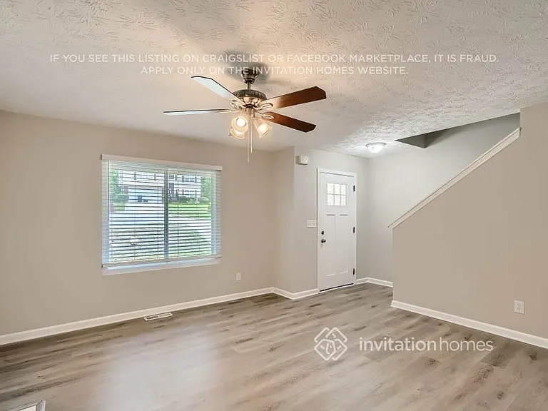 594 Rivulett Ct — Photo 6