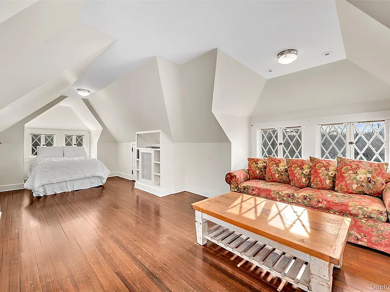 270 Guard Hill Rd — Photo 21