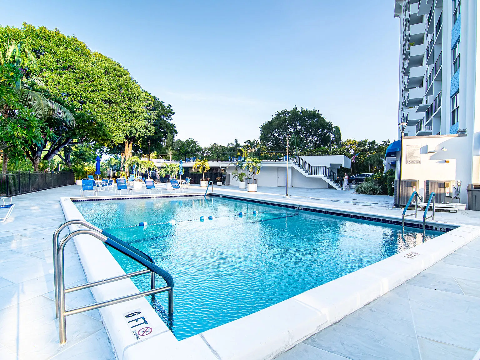 1 bed, 1.5 bath, 790 sqft, $1,950 — Photo 1