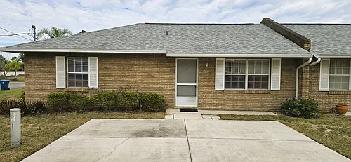 1425 Thousand Roses Dr S Photo 1