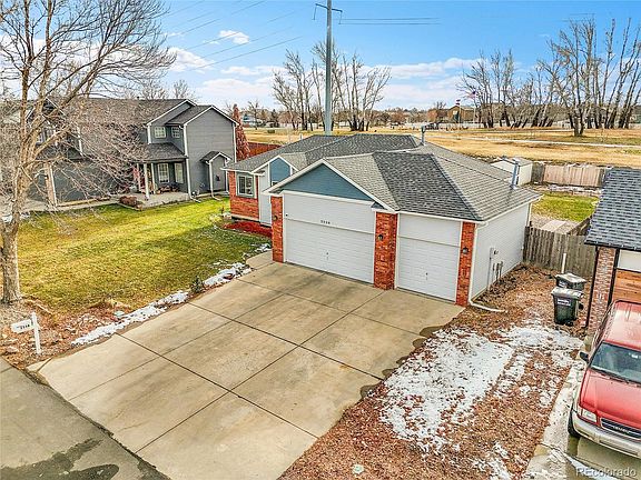 3rd image of 2558 Jarett Drive