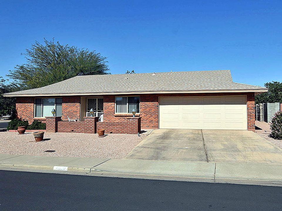 1st image of 4528 E Catalina Ave