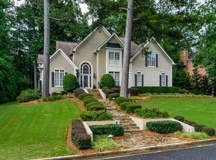 7425 Brandonshire Rd, Sandy Springs, GA 30350