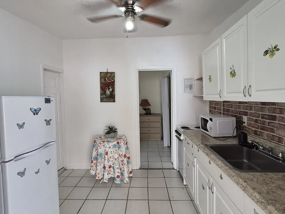 2921 SW 36th Ct #2CORAL-2