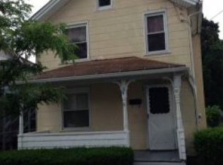 704 Jefferson Ave, Jermyn, PA 18433