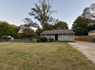 945 Floyd Ave, Memphis, TN 38127