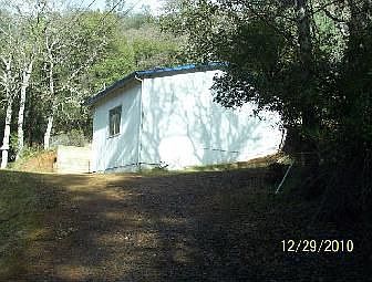 2nd image of 2720 Carmel Ave