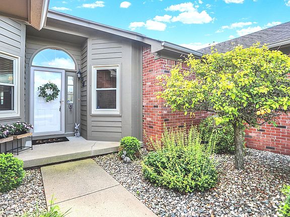 5th image of 1340 Country Creek Cir