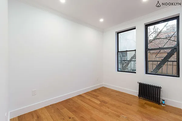 Rented by Nooklyn NYC LLC | media 71
